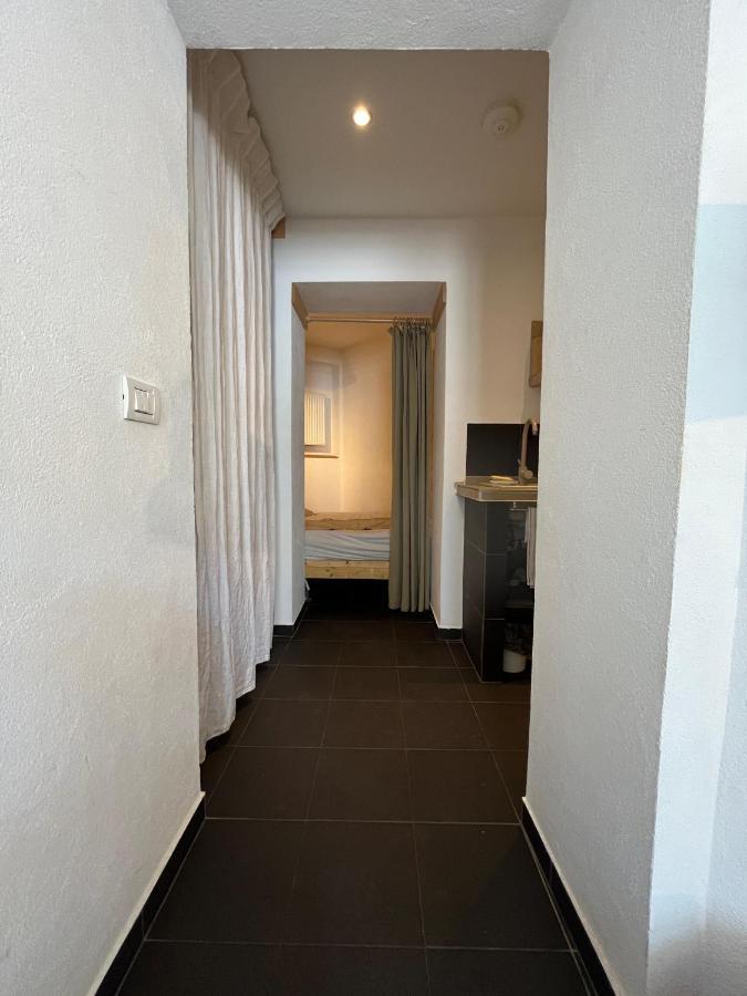 Old Town Napoleon Crib Apartment Bucharest Luaran gambar